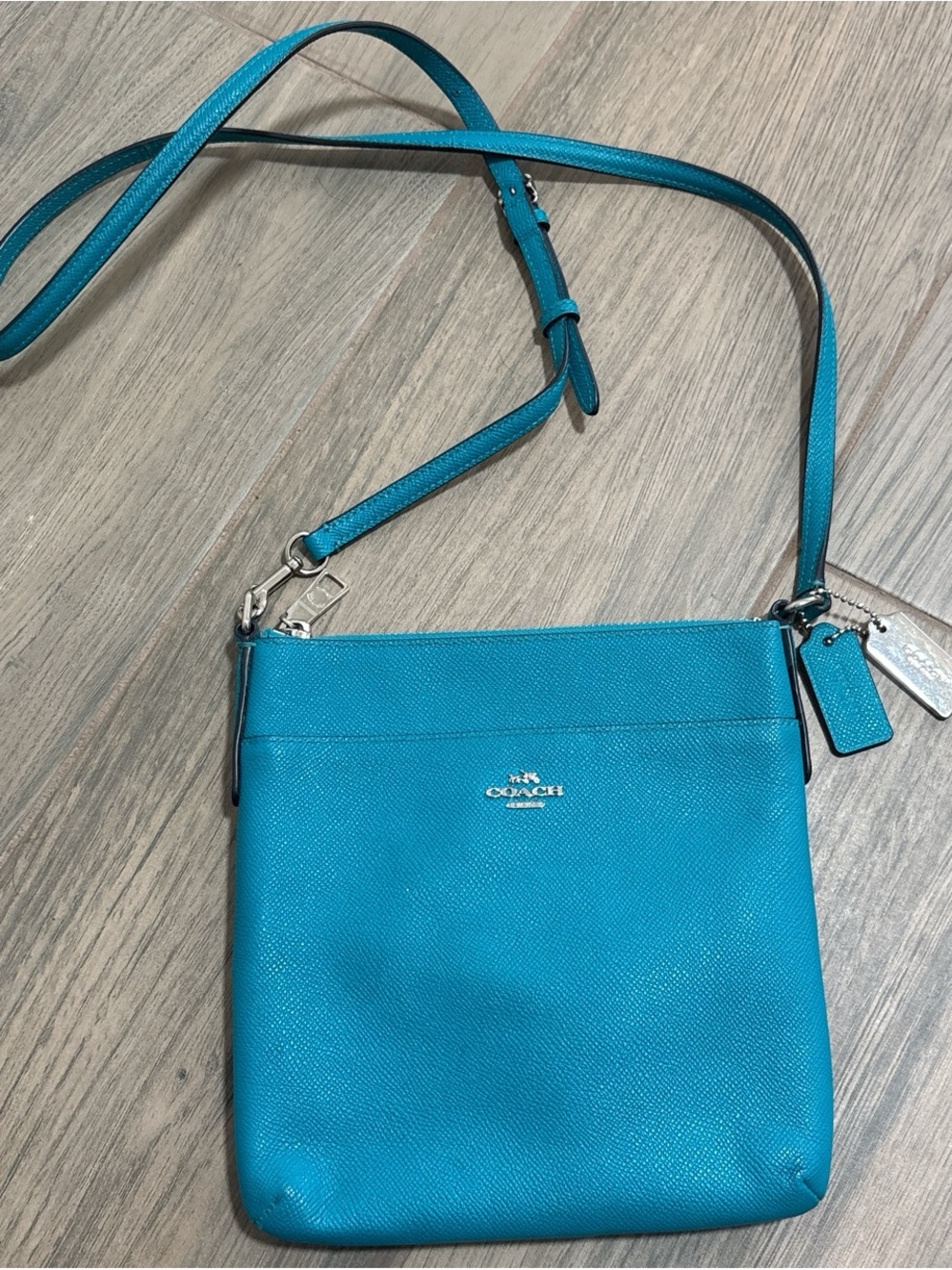 Coach Kitt Messenger Bag North/South Swingpack Azure Crossbody Purse